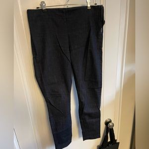 J. Brand flat front capris (women’s 28)